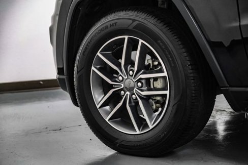 Used 2020 Jeep Grand Cherokee Limited image 53