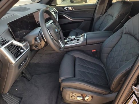 New 2026 BMW X5 xDrive40i w/ Executive Package image 28