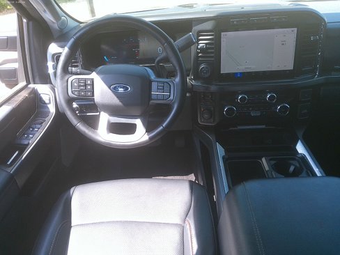 Used 2024 Ford F250 Lariat w/ Lariat Ultimate Package image 7