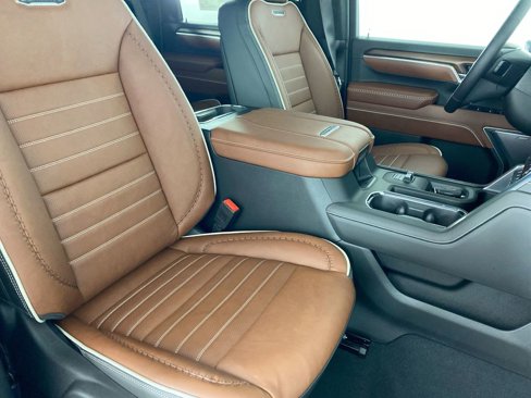 New 2025 GMC Sierra 2500 Denali Ultimate image 30