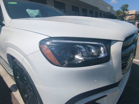 New 2026 Mercedes-Benz GLS 450 4MATIC image 23