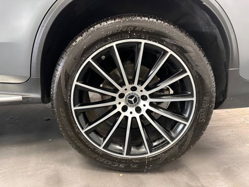 Used 2021 Mercedes-Benz GLC 300 4MATIC Coupe w/ AMG Line image 12