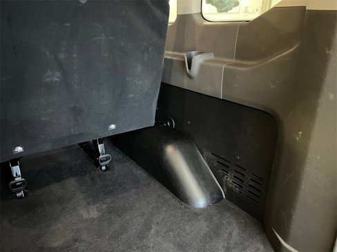 Used 2023 Ford Transit 350 XLT image 6