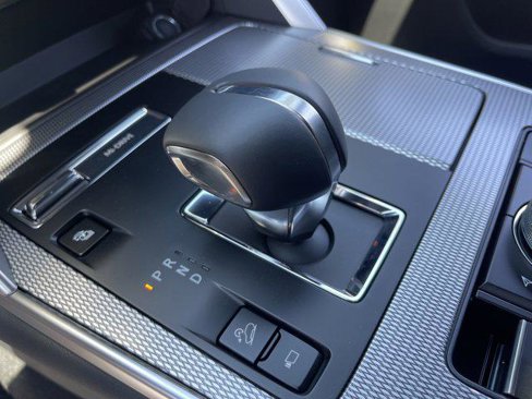 New 2025 MAZDA CX-70 Plug-In Hybrid w/ Premium Plus image 30