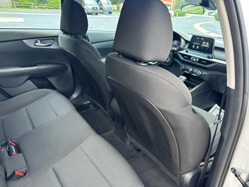 Used 2021 Kia Forte LXS image 24