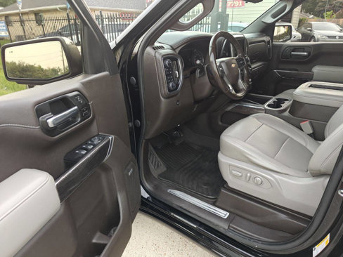 Used 2020 Chevrolet Silverado 1500 LTZ w/ LTZ Texas Edition image 11