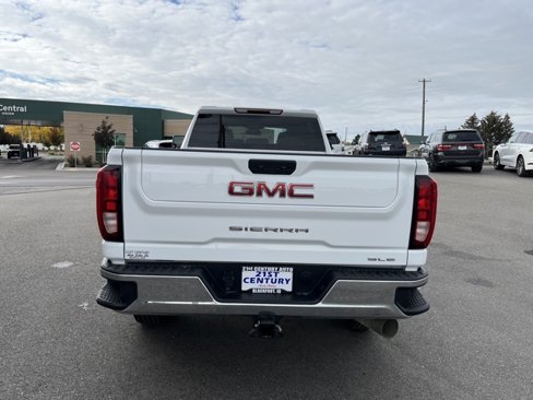 Used 2024 GMC Sierra 3500 SLE w/ SLE Convenience Package image 10
