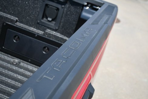 New 2025 Toyota Tacoma TRD Off-Road image 15