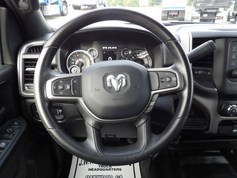 Used 2024 RAM 3500 Tradesman w/ Chrome Appearance Group image 20