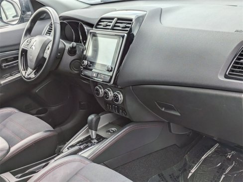 Used 2024 Mitsubishi Outlander Sport SE image 31