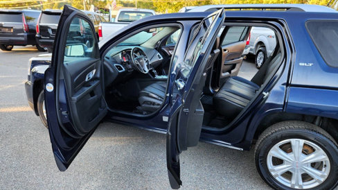 Used 2017 GMC Terrain SLT w/ Open Road Package image 24
