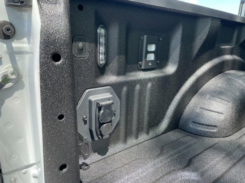 New 2025 Ford F350 Lariat image 14