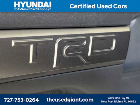 Used 2025 Toyota Tacoma Limited image 29