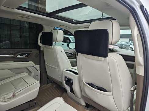 Certified 2023 GMC Yukon XL Denali w/ LPO, Floor Liner Package image 14