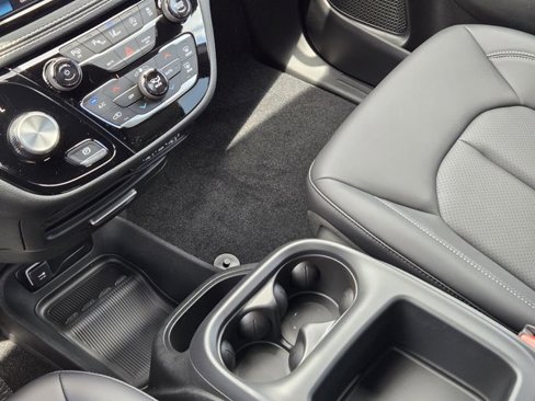 New 2025 Chrysler Pacifica Select image 16