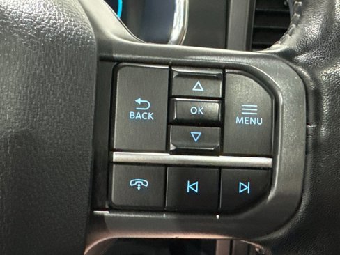 Used 2022 Ford F150 Lariat w/ Equipment Group 502A High image 6