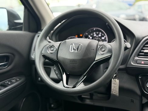 Used 2020 Honda HR-V LX image 39