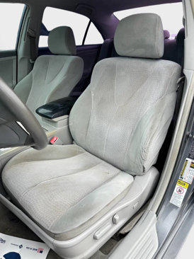 Used 2011 Toyota Camry LE image 10