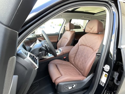 New 2026 BMW X7 xDrive40i image 11
