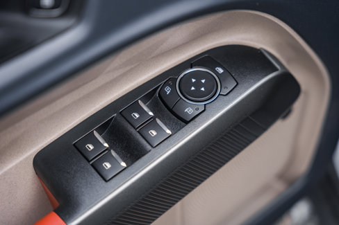 New 2025 Ford Maverick Lariat w/ 4K Tow Package image 13