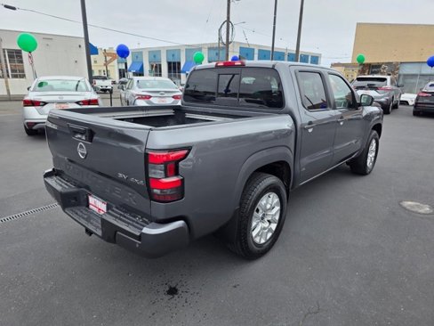 Used 2022 Nissan Frontier SV image 5