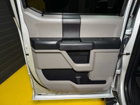 Used 2018 Ford F150 XL w/ Equipment Group 101A Mid image 17