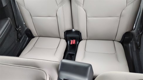 New 2026 Volvo XC90 B6 Plus w/ Protection Package Premier image 36