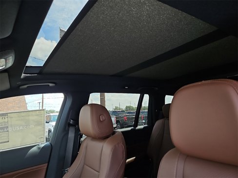 New 2025 Mercedes-Benz GLS 450 4MATIC image 21