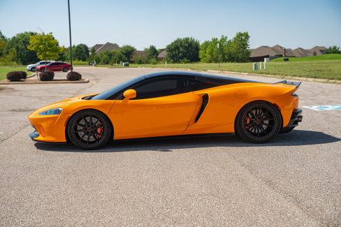 Used 2021 McLaren GT image 8
