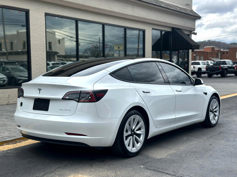 Used 2022 Tesla Model 3 Long Range image 3