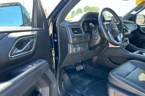 Used 2021 GMC Yukon SLT w/ SLT Luxury Plus Package image 19