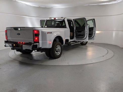 New 2026 Ford F350 XLT w/ 360-Degree Camera Package image 9