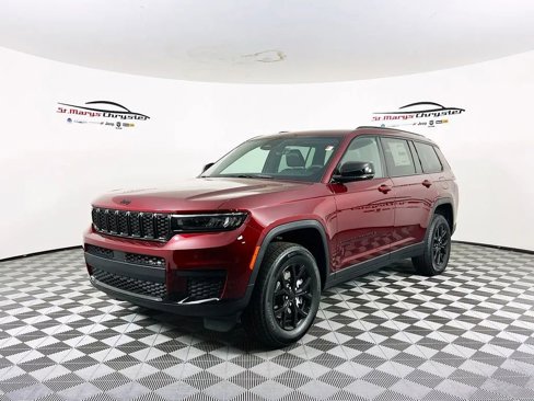 New 2025 Jeep Grand Cherokee L Altitude image 4