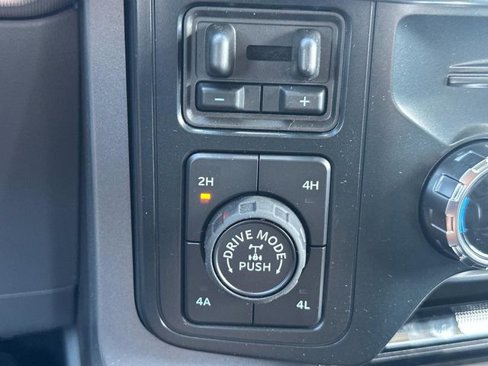 New 2025 Ford F150 Lariat w/ Equipment Group 501A Mid image 30