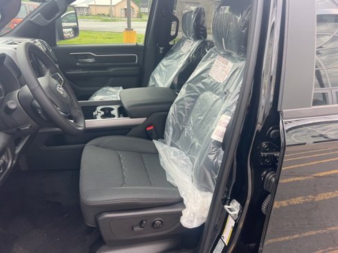 New 2025 RAM 1500 Big Horn image 12