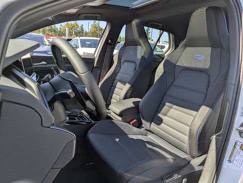 New 2025 Volkswagen Golf image 30