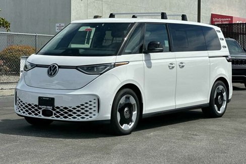 New 2025 Volkswagen ID. Buzz Pro S image 8