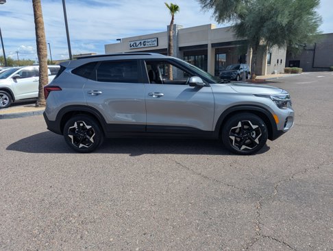 Certified 2025 Kia Seltos EX w/ EX Sunroof Package image 2