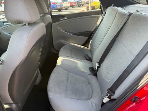 Used 2017 Hyundai Accent SE image 10