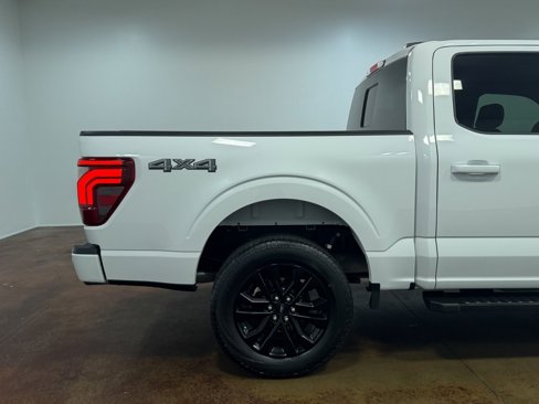 Used 2024 Ford F150 Lariat image 34