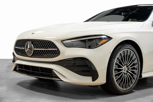 Used 2025 Mercedes-Benz CLE 300 4MATIC Coupe image 11