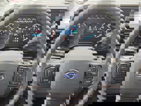 New 2026 Ford F250 4x4 Crew Cab Super Duty image 9