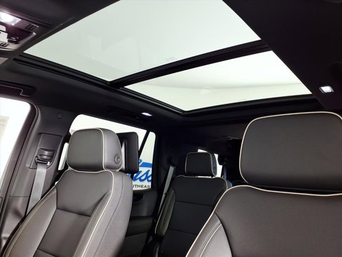 New 2026 GMC Yukon Elevation w/ Elevation Premium Package image 7