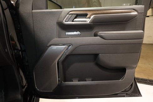 Certified 2024 Chevrolet Silverado 1500 High Country w/ Midnight Edition image 20