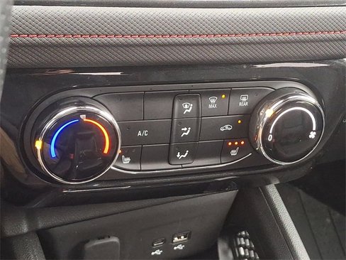 Used 2025 Chevrolet TrailBlazer RS w/ Driver Confidence Package image 15