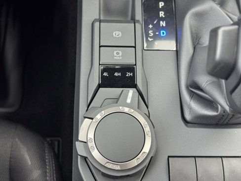 New 2025 Toyota Tacoma SR image 22
