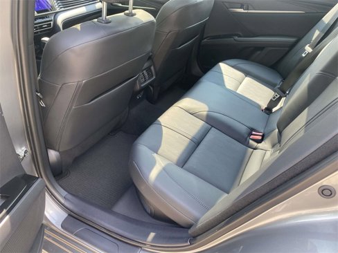 Used 2025 Toyota Camry XSE image 10