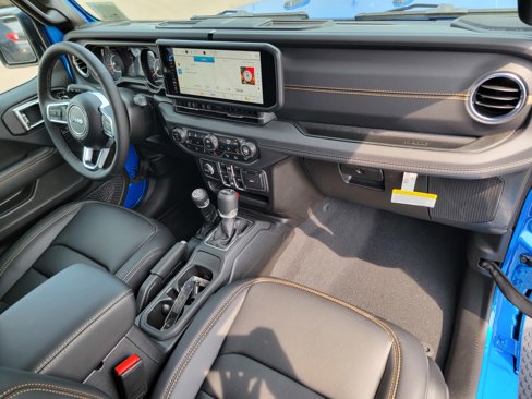 New 2025 Jeep Wrangler Sahara image 19