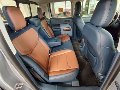 Used 2024 Ford Maverick Lariat w/ 4K Tow Package image 5