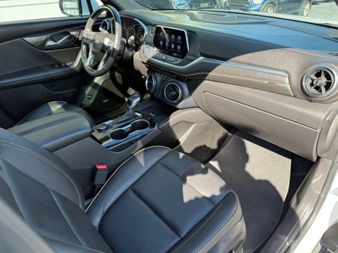Used 2021 Chevrolet Blazer Premier w/ Driver Confidence II Package image 16
